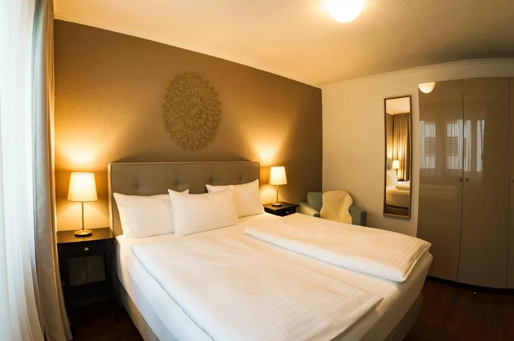 Hotel Rappen am Münsterplatz - Hôtel 3 étoiles, Freiburg im Breisgau, Freiburg im Breisgau - photo 1
