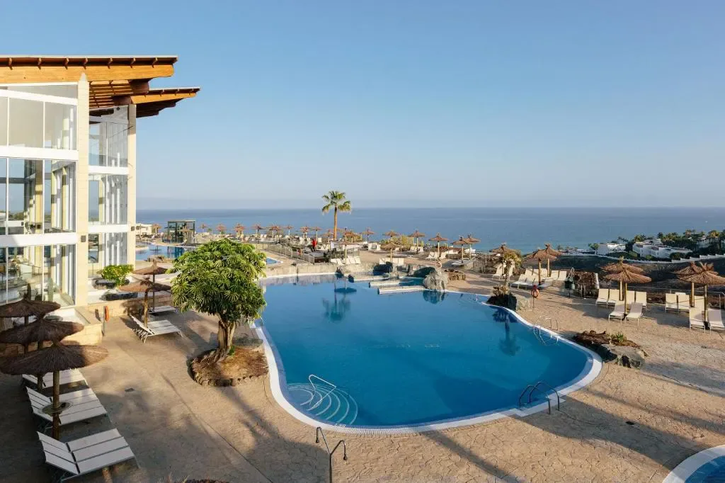 Espace piscine du Alua Village Fuerteventura - All Inclusive à Playa Jandia, Fuerteventura