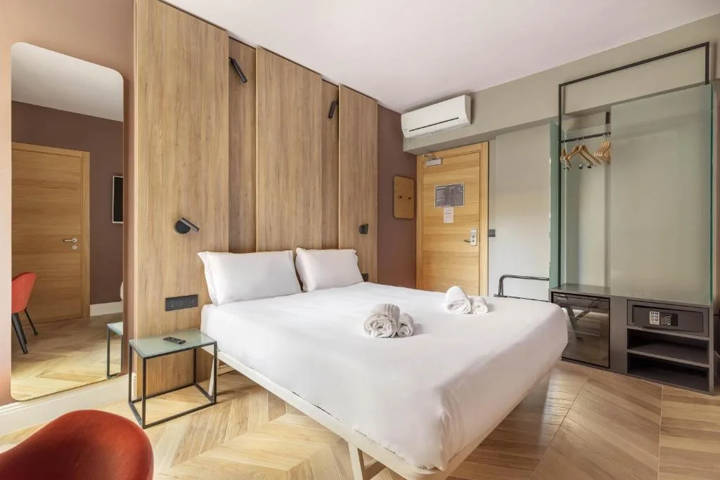 B&B Hotel Genova City Center - Hotel de 3 estrelas em Genova, Genova - photo 1