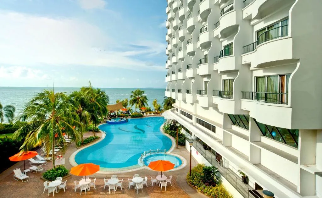 Flamingo Hotel by the Beach, Penang - Hotel de 4 estrelas em George Town, George Town - photo 1