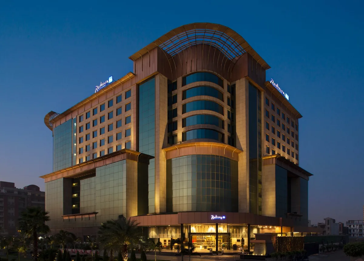 Radisson Blu Hotel, Kaushambi Delhi NCR - 5-star hotel in Ghaziabad, Ghaziabad - photo 1