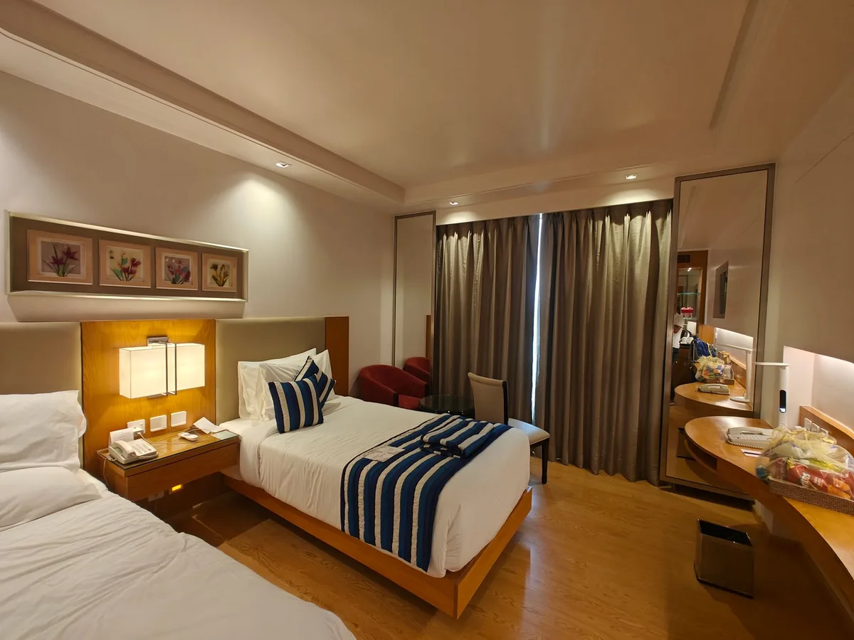 Ramada by Wyndham Ghaziabad Vasundhara ( A Unit Of IP Constructions Pvt. Ltd. ) - Hotel de 4 estrellas en Ghaziabad, Ghaziabad - photo 1