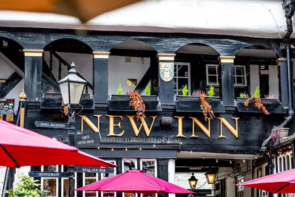 The New Inn by Roomsbooked - Hôtel 3 étoiles, Gloucester, Gloucester - photo 1