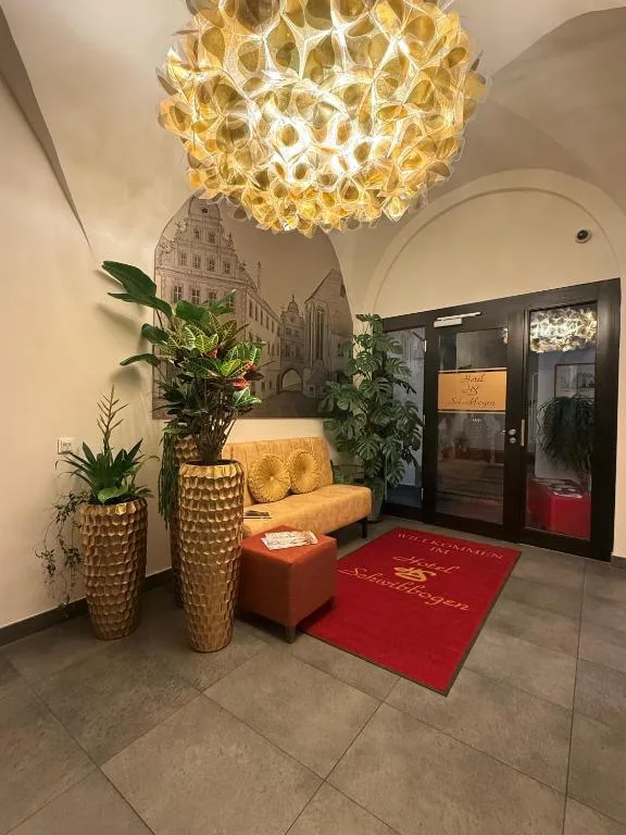 Hotel Schwibbogen Altstadt & Apartments - 3-star hotel in Görlitz, Görlitz - photo 1