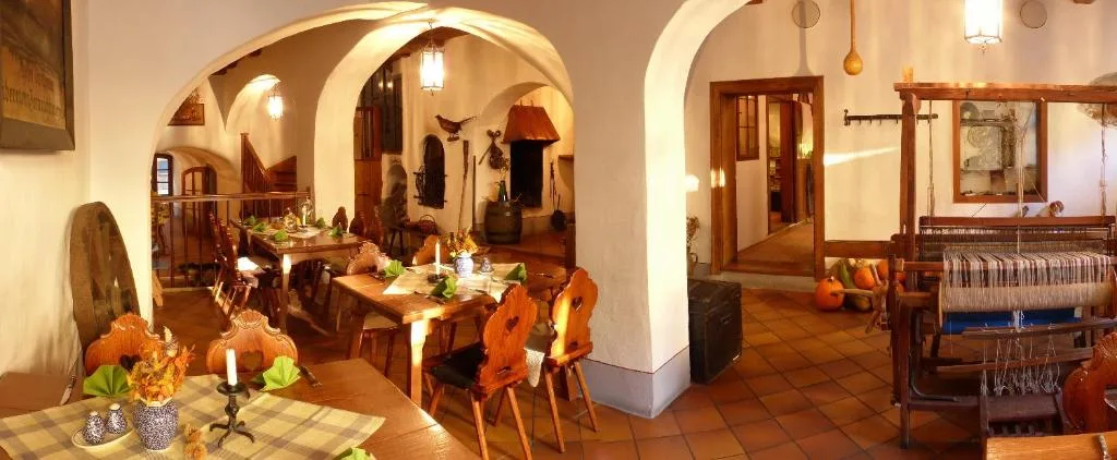 Hotel und Gasthof Dreibeiniger Hund - null-star hotel in Görlitz, Görlitz - photo 1