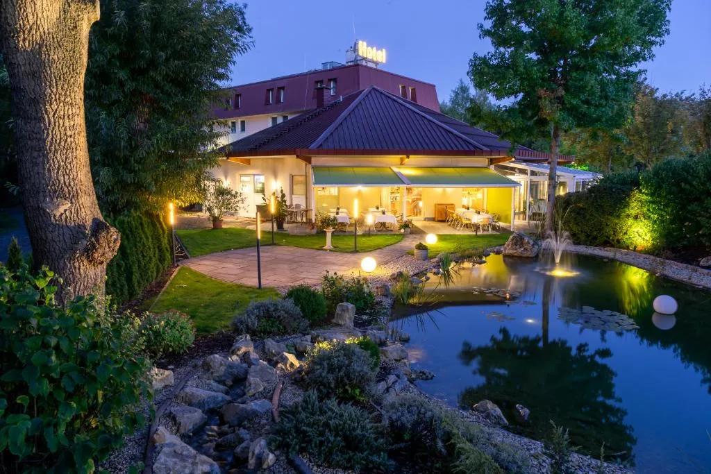 Hotel am Tierpark Gotha - 3-star hotel in Gotha, Gotha - photo 1