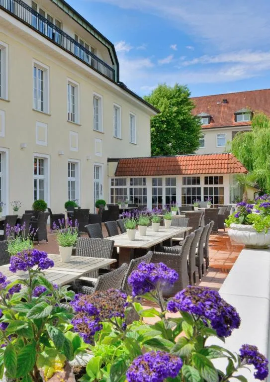 Hotel Der Lindenhof - 4-star hotel in Gotha, Gotha - photo 1