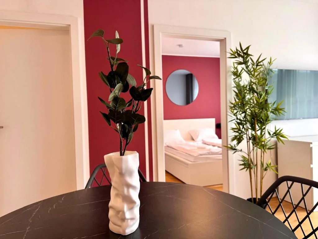 M2Suites by BestChoice - Messe - Parking - Self-Check-in - Hôtel null étoiles, Graz, Graz - photo 1
