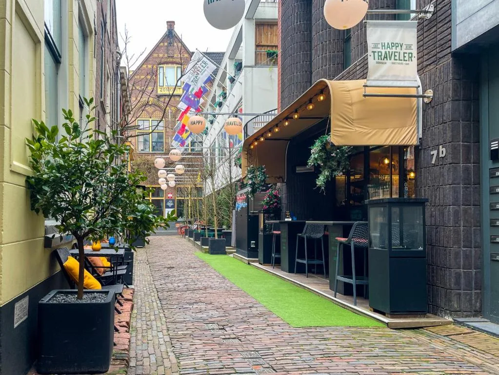 Hotel The Happy Traveler - 3-star hotel in Groningen, Groningen - photo 1
