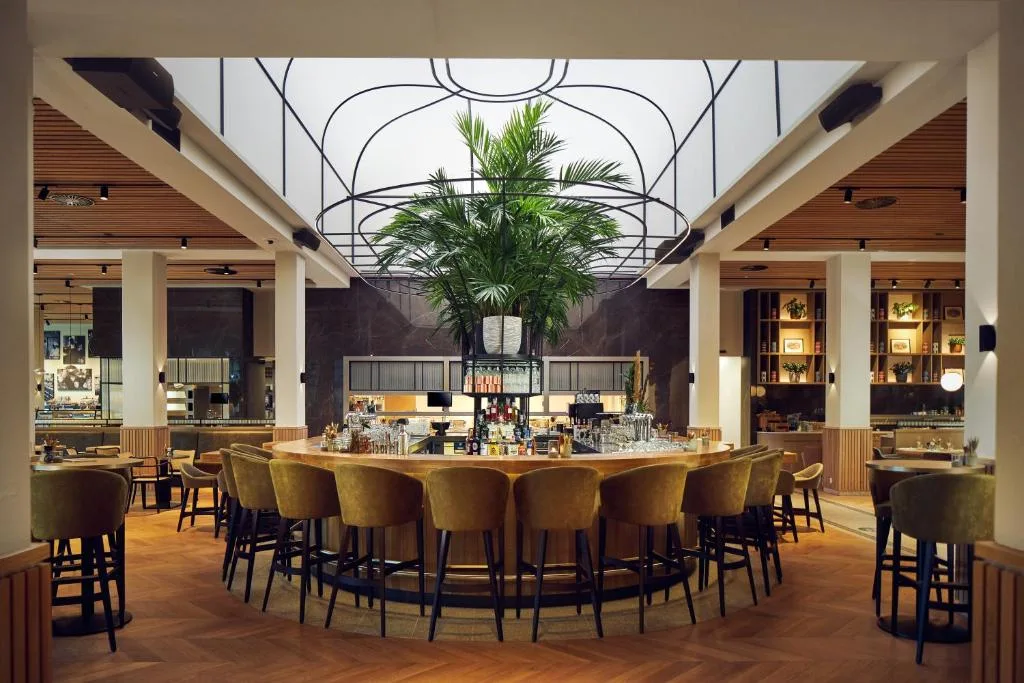 The Market Hotel - 4-star hotel in Groningen, Groningen - photo 1