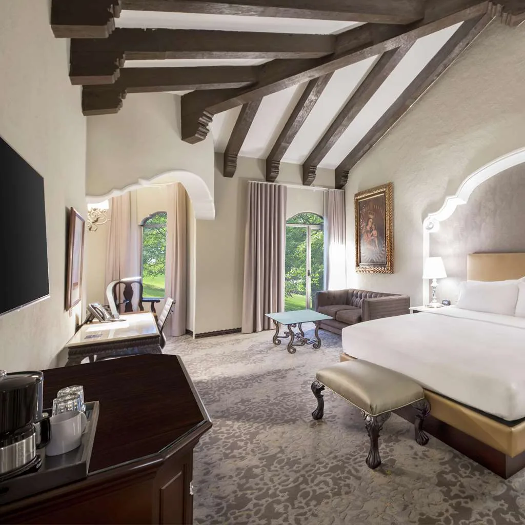 Hilton Guatemala City - 4-star hotel in Guatemala City, Guatemala City - photo 1