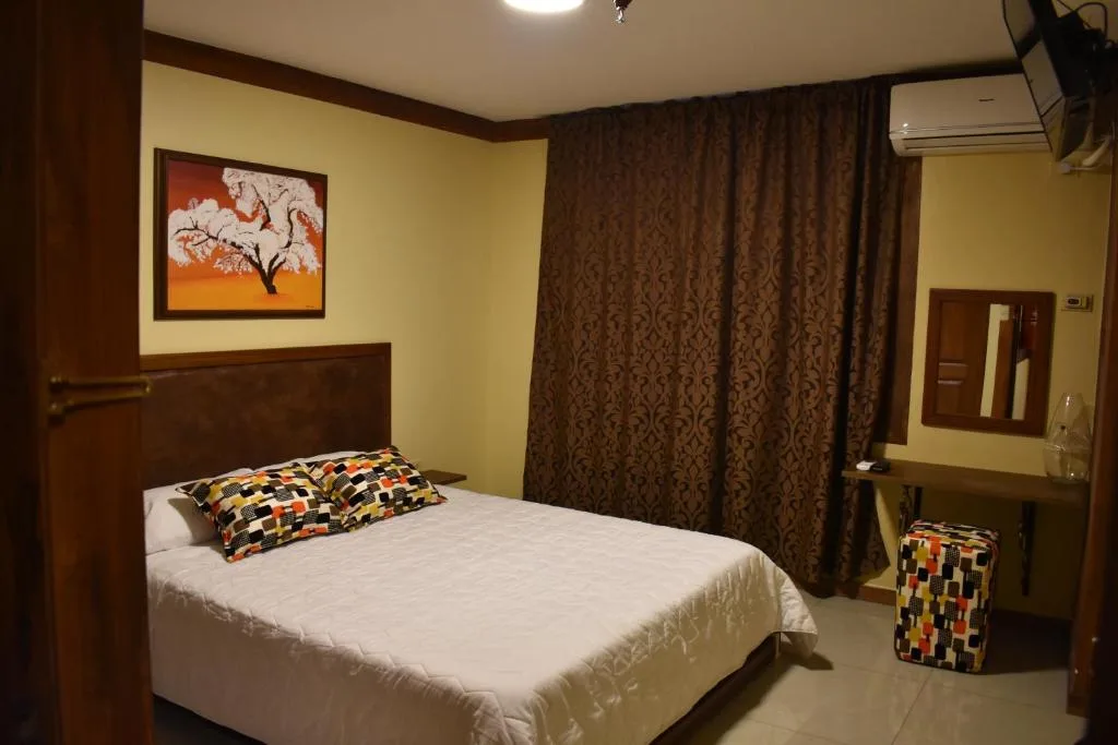 Hotel Bonanza Inn - Hôtel null étoiles, Guayaquil, Guayaquil - photo 1