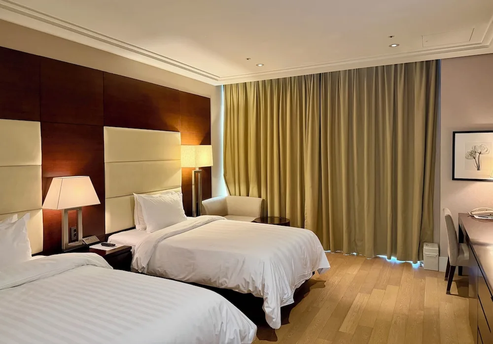 Breev Gwangju by Lotte Hotel - 4-star hotel in Gwangju, Gwangju - photo 1