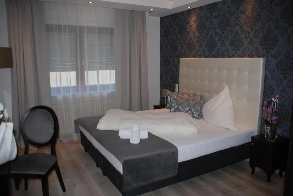 Hotel zur Linde - Hotel de 3 estrelas em Hanau am Main, Hanau am Main - photo 1