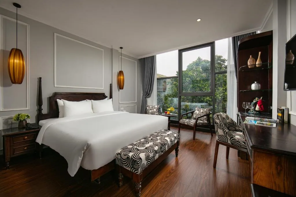 Salute Premium Hotel & Spa - 4-star hotel in Hanoi, Hanoi - photo 1