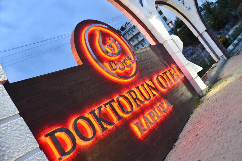Doc's Thermal Hotel Wellness & Detox Spa - 4-star hotel in Haymana, Haymana - photo 1