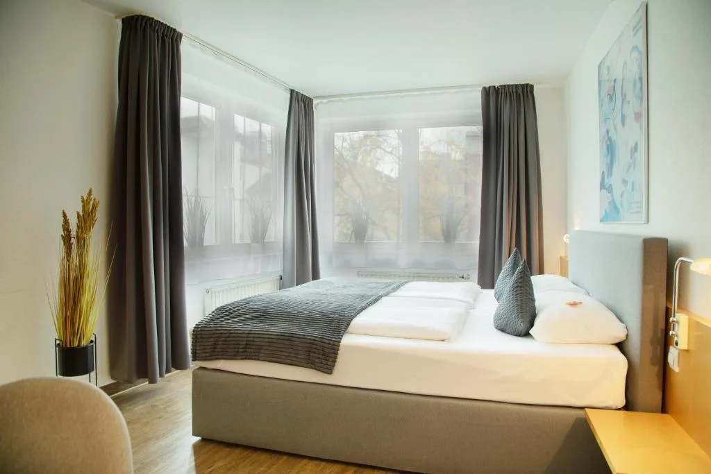 hogh Hotel Heilbronn - 3-star hotel in Heilbronn, Heilbronn - photo 1