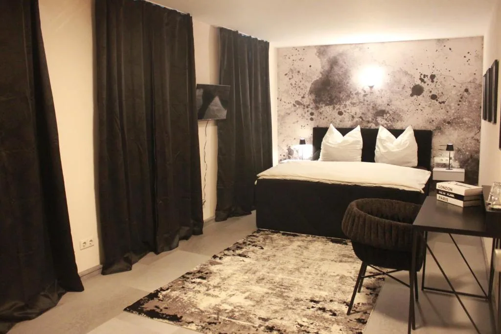 HOTEL ALTES THEATER Heilbronn - null-star hotel in Heilbronn, Heilbronn - photo 1