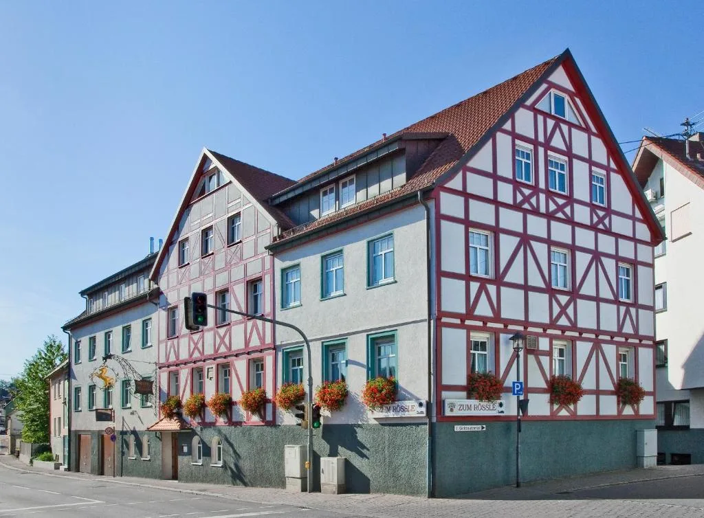 Hotel Gasthof Zum Rössle - 3-star hotel in Heilbronn, Heilbronn - photo 1