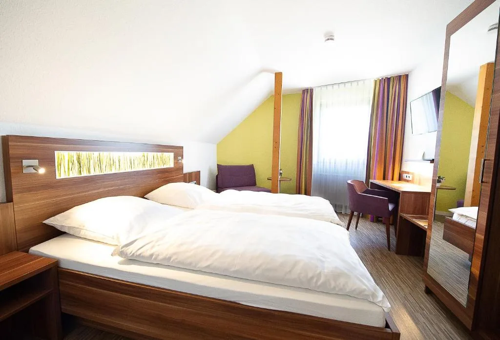 Hotel Meyer - null-star hotel in Hildesheim, Hildesheim - photo 1