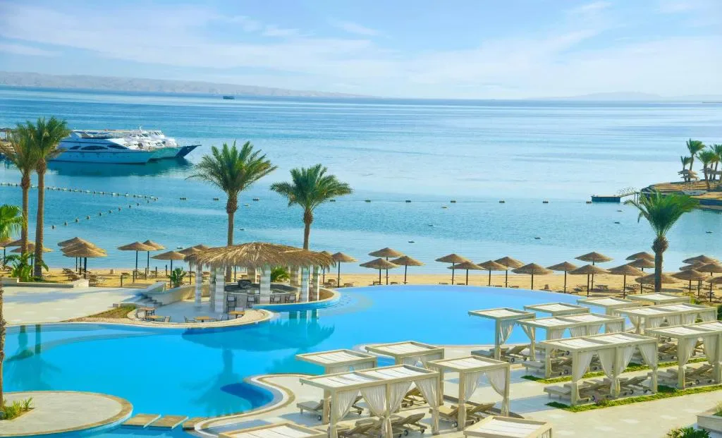 JAZ Elite Casa Del Mar Beach - 5-star hotel in Touristic Promenade, Hurghada - photo 1