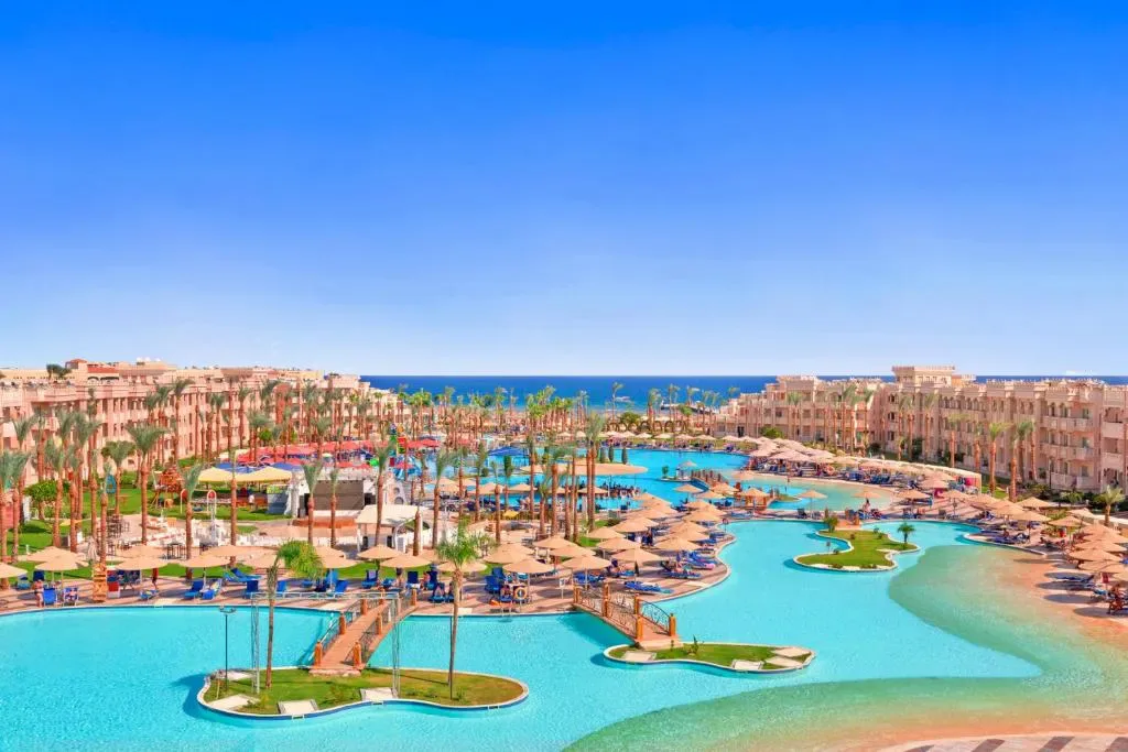 Pickalbatros Palace - Aqua Park Hurghada - 5-star hotel in Hurghada Strip South, Hurghada - photo 1