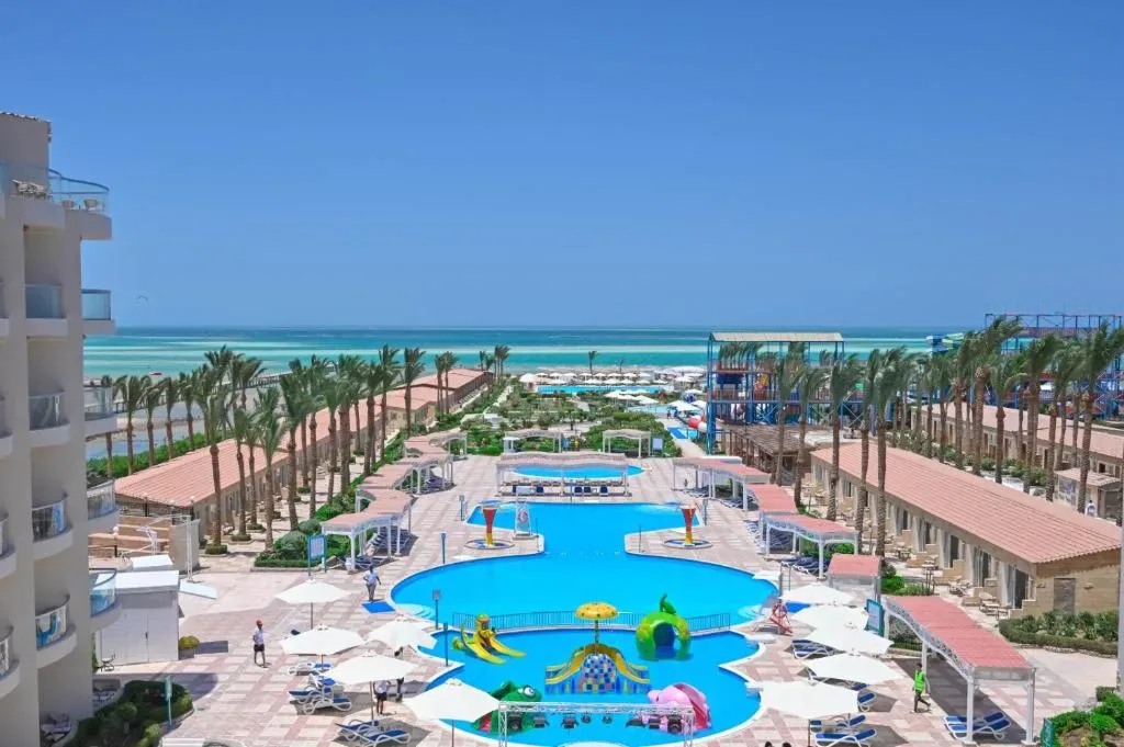 Riviera Aqua Park Resort - 4-star hotel in North Hurghada, Hurghada - photo 1