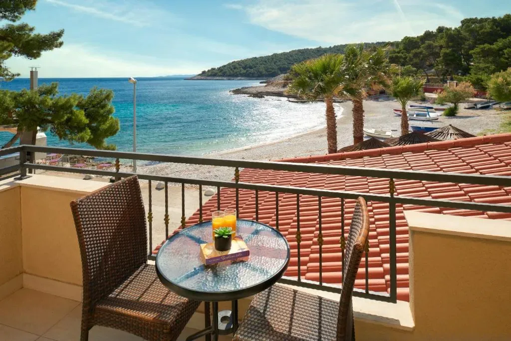 Hotel Fortuna - 4-star hotel in Hvar, Hvar - photo 1