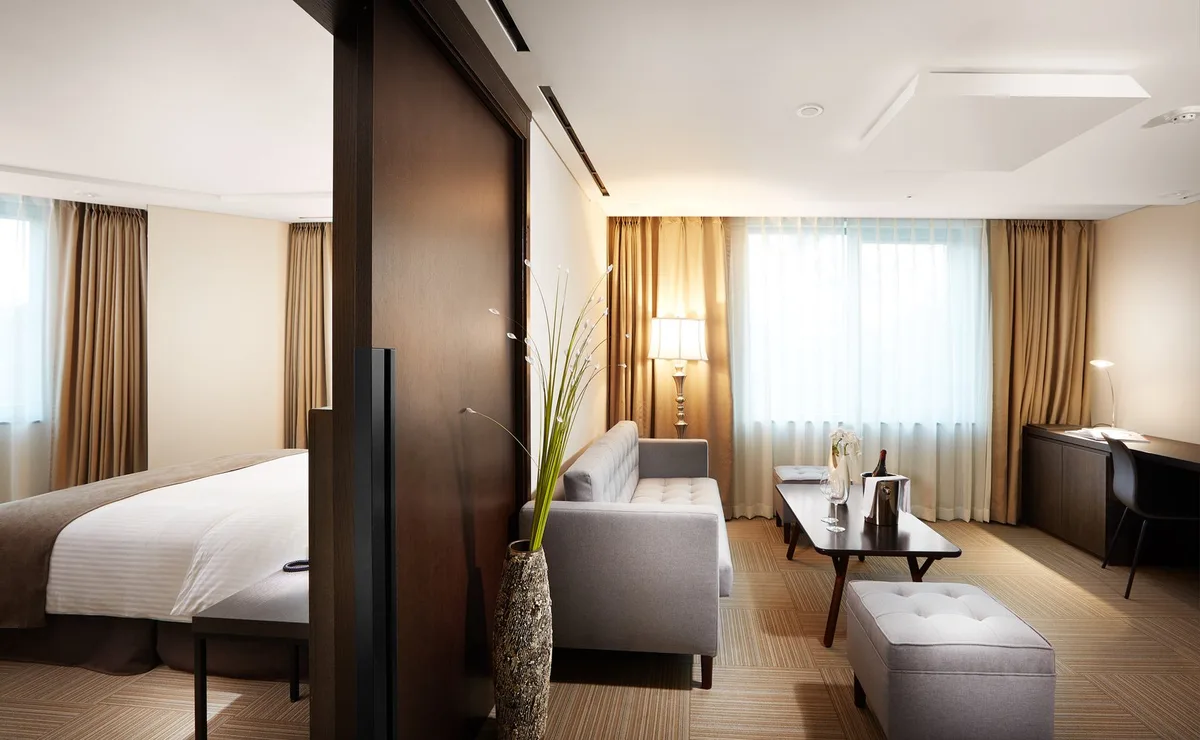 Hotel Prumir - Hotel de 4 estrellas en Hwaseong, Hwaseong - photo 1