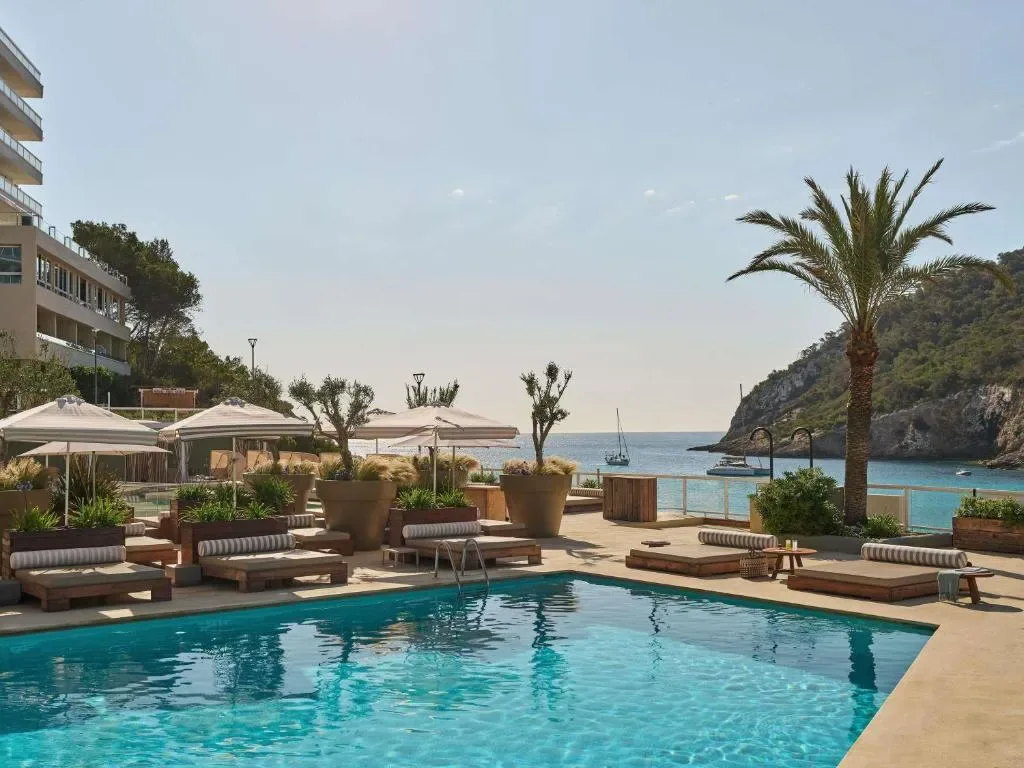 Mondrian Beach Lifestyle Resort By Accor - 5-star hotel in Cala Llonga, Ibiza - photo 1