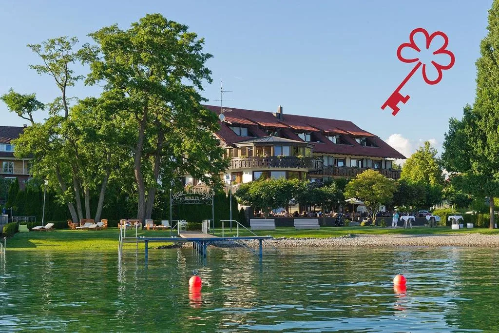 Hotel Heinzler am See - Hotel de null estrellas en Immenstaad am Bodensee, Immenstaad am Bodensee - photo 1