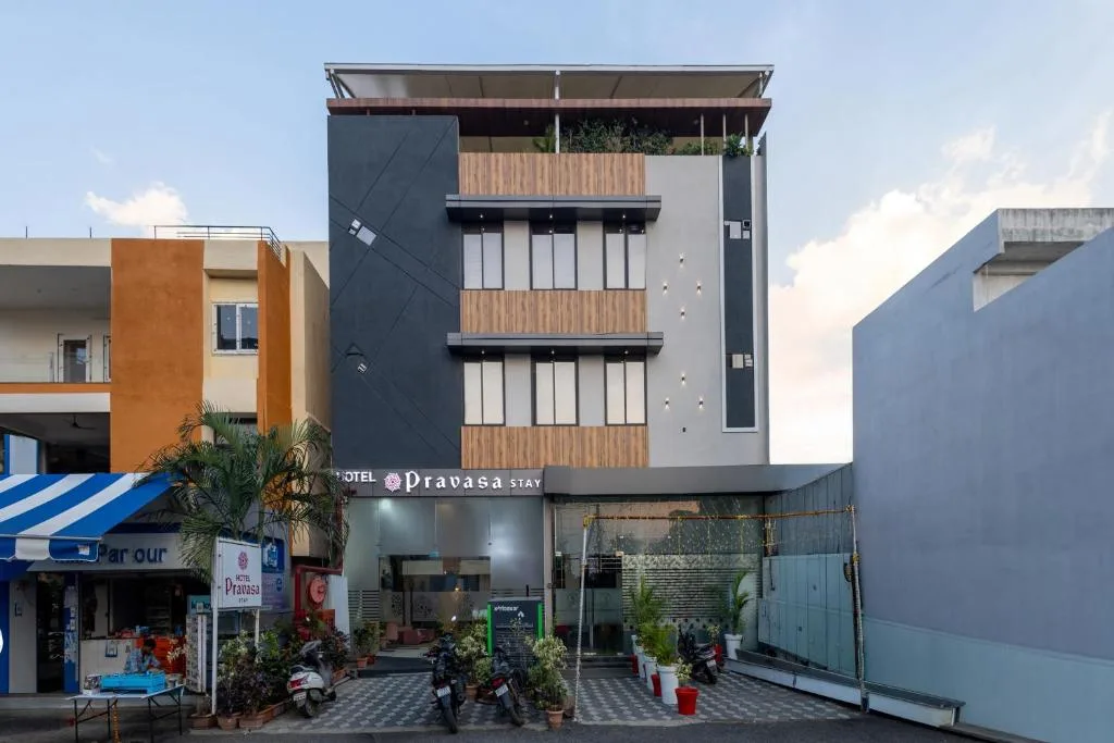 Hotel Pravasa Stay, Dewas Naka - Hotel de 3 estrellas en Indore, Indore - photo 1