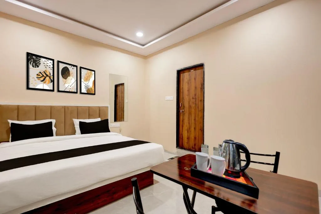 Super Collection O Indore International Airport Formerly Shrivanyaa - Hotel de 3 estrellas en Indore, Indore - photo 1