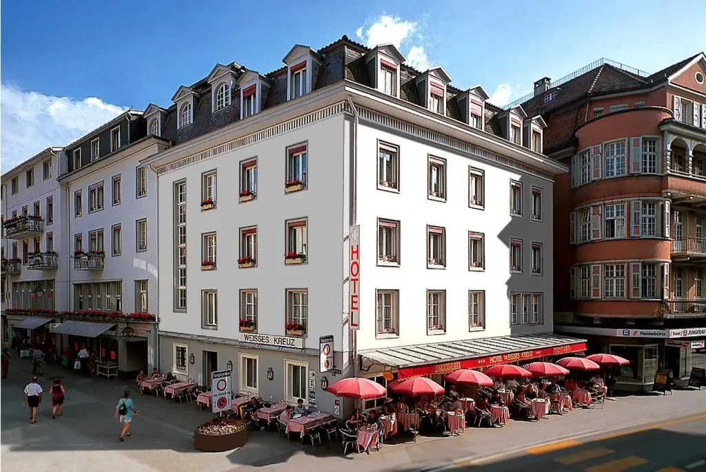 Hotel Weisses Kreuz - 3-star hotel in Höheweg, Interlaken - photo 1