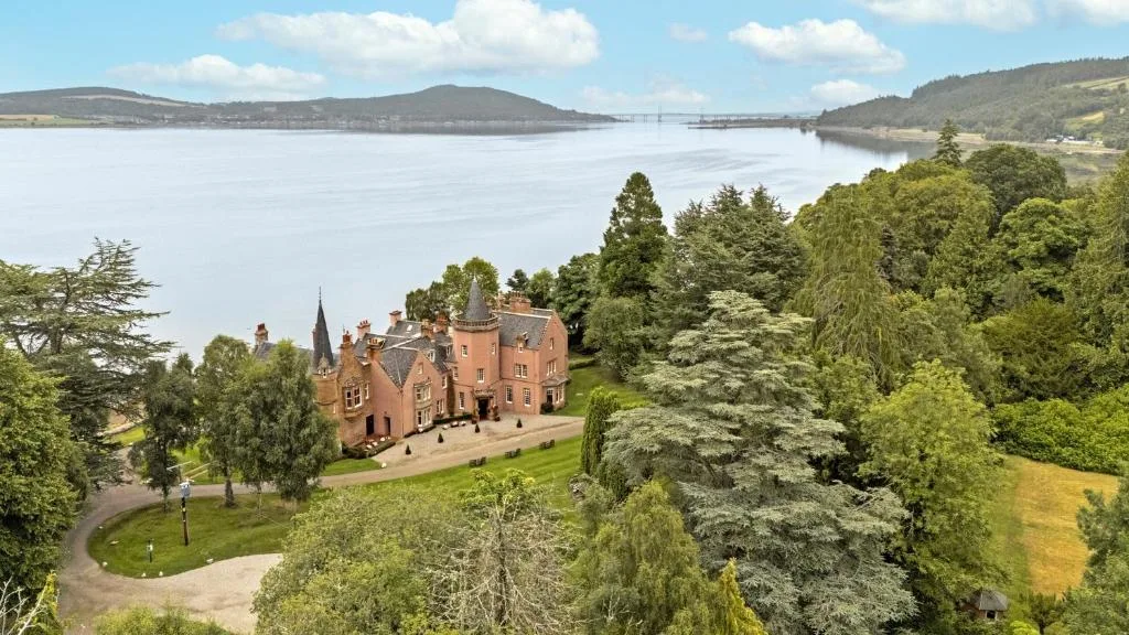 Bunchrew House Hotel - 4-star hotel in Inverness, Inverness - photo 1