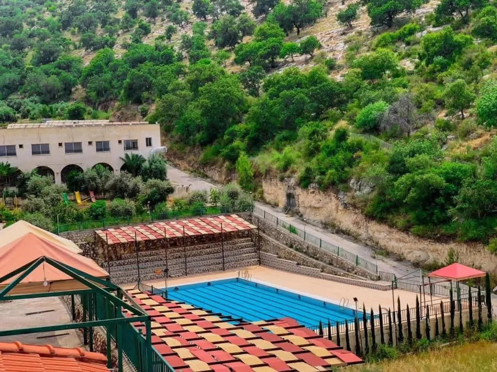 Jadara view - Hotel de 3 estrellas en Irbid, Irbid - photo 1