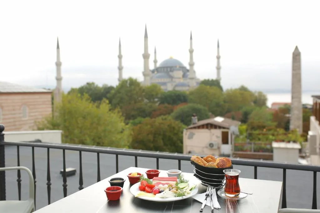 HaciBayramHotel - Hotel de 3 estrellas en Istanbul, Istanbul - photo 1
