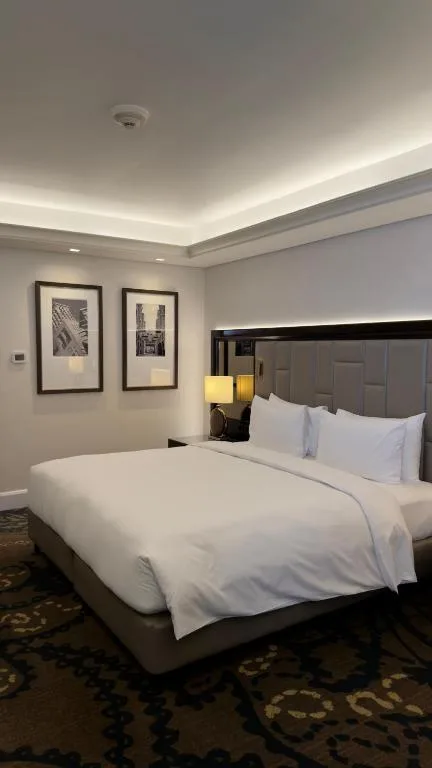 Ayushmaan Hotel - near Jabalpur Railway Station - Hotel de 4 estrellas en Jabalpur, Jabalpur - photo 1