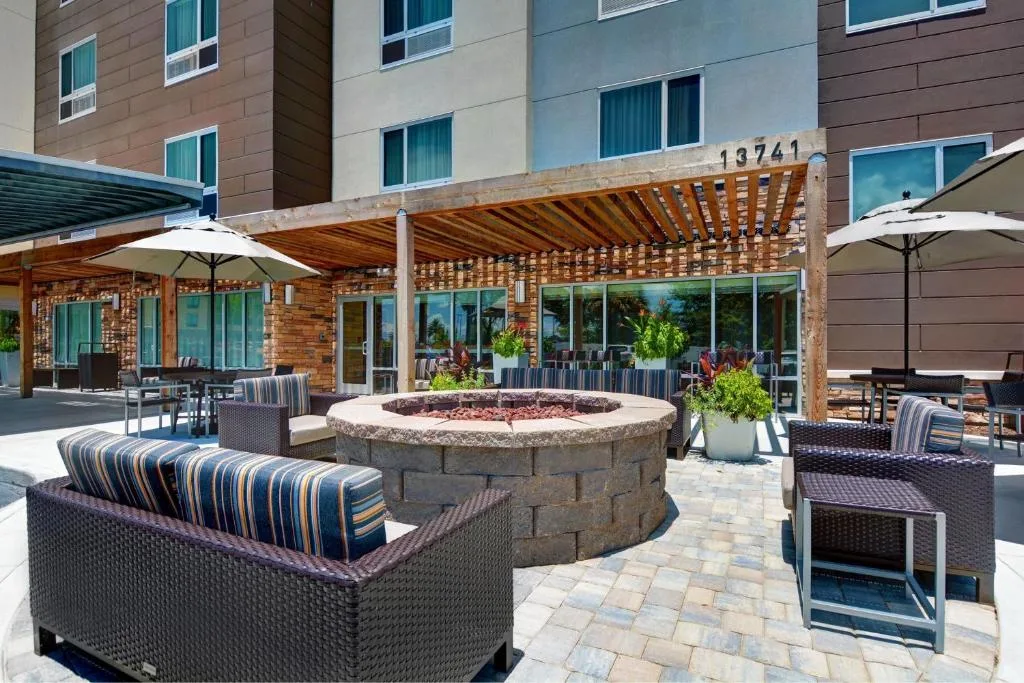 TownePlace Suites by Marriott Jacksonville East - 3-star hotel in Jacksonville, Jacksonville - photo 1