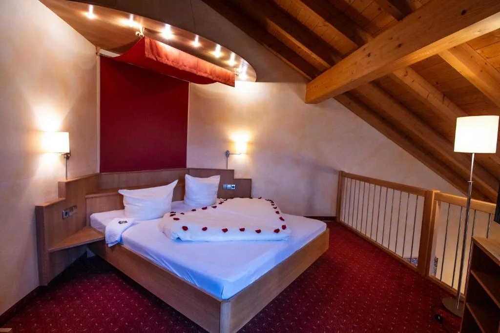 Hotel-Restaurant Fröhlich - Hotel de 3 estrelas em Kaiserslautern, Kaiserslautern - photo 1