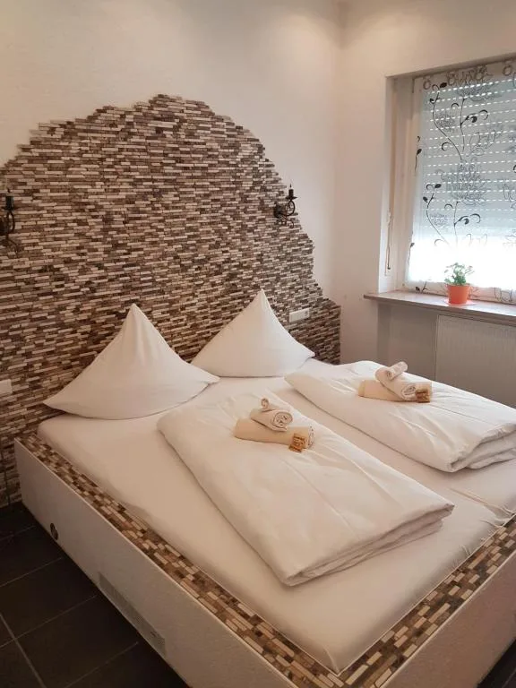 Hotel Schweizer Stubb - Hôtel 3 étoiles, Kaiserslautern, Kaiserslautern - photo 1