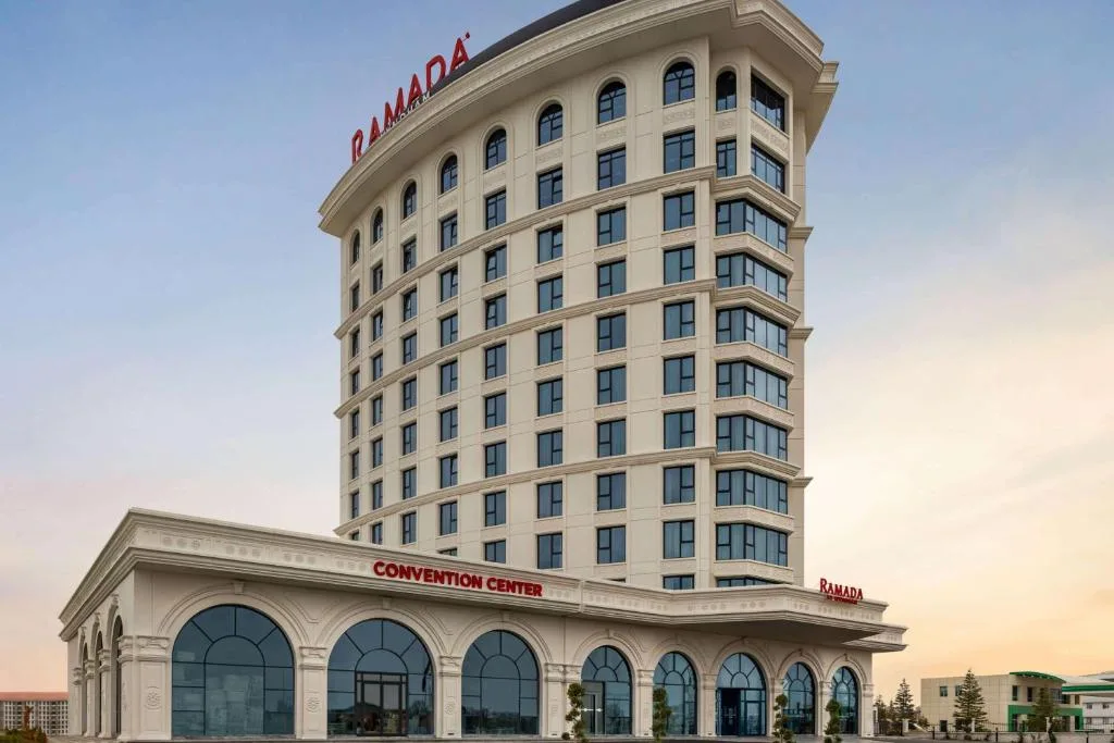 Ramada by Wyndham Karapinar - 5-star hotel in Karapınar, Karapınar - photo 1