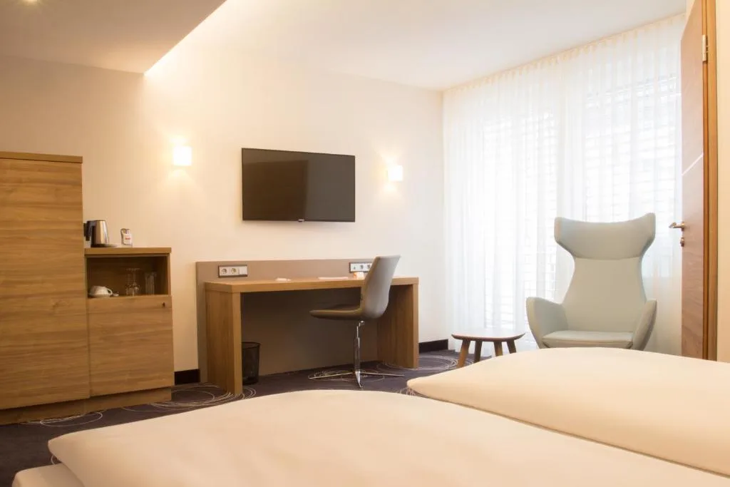 Hotel Rio Karlsruhe - 4-star hotel in Karlsruhe, Karlsruhe - photo 1