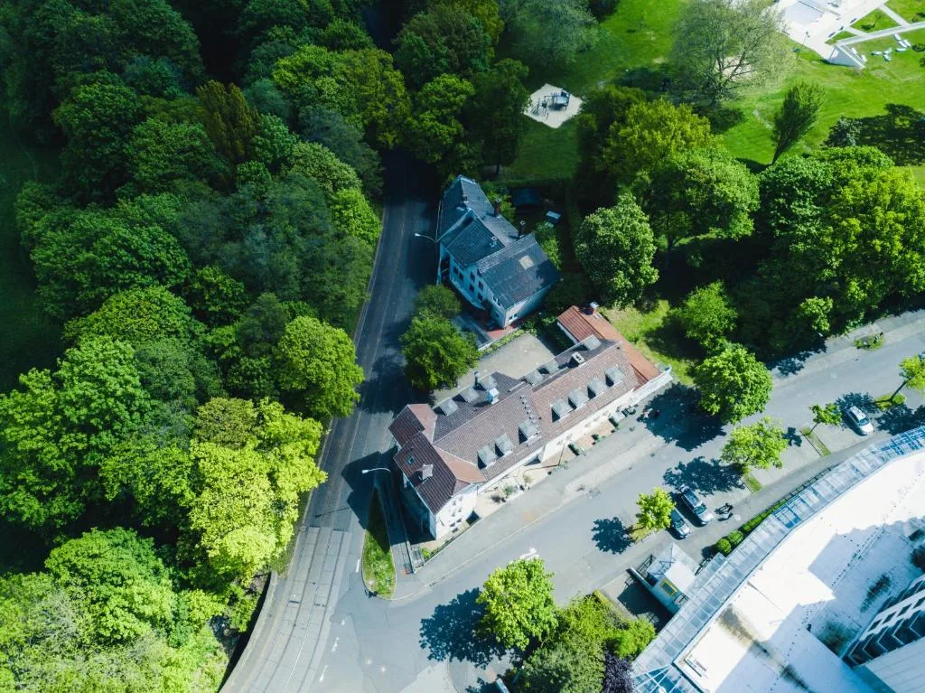 Hotel Palmenbad - Hotel de 4 estrelas em Kassel, Kassel - photo 1