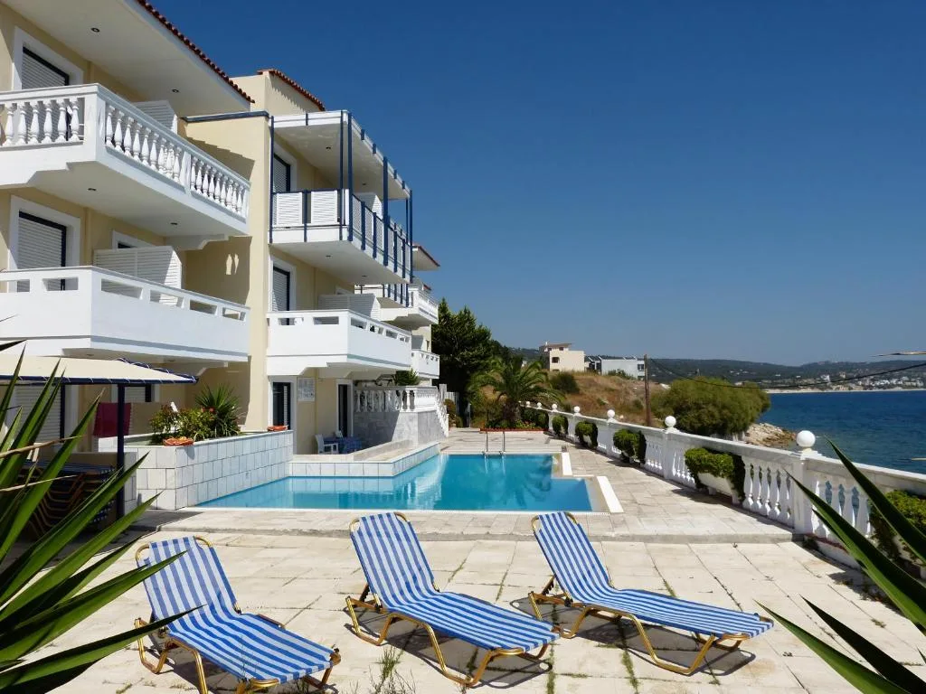 Ostria Seaside Studios and Apartments - null-star hotel in Katarráktis, Katarráktis - photo 1