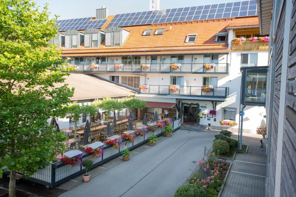 Hotel Am Kamin - 3-star hotel in Kaufbeuren, Kaufbeuren - photo 1