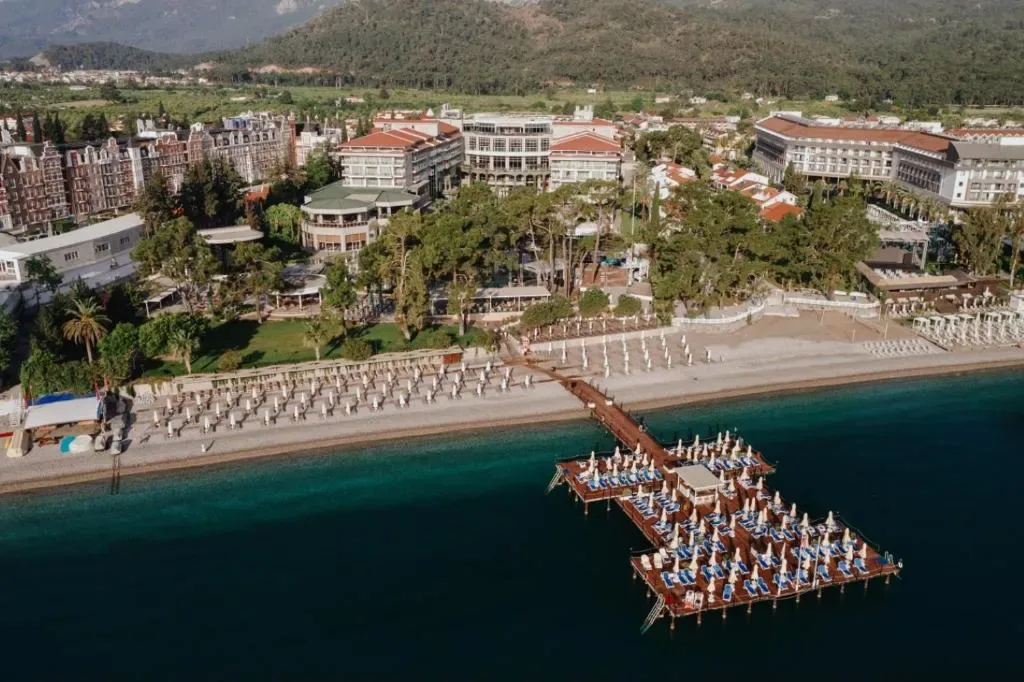 Akra Kemer - 5-star hotel in Central Kemer marina, Kemer - photo 1