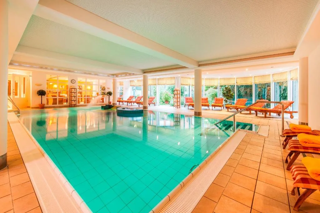 Hotel Birke, Ringhotel Kiel - 4-star hotel in Kiel, Kiel - photo 1