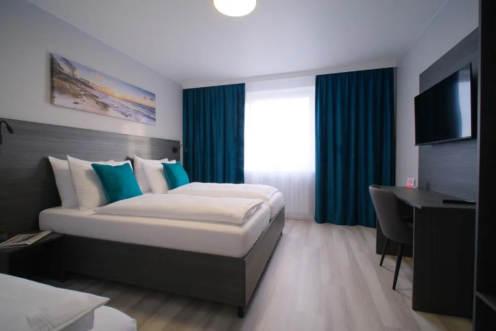 Hotel Kiel by MELIO - Hotel de null estrelas em Kiel, Kiel - photo 1