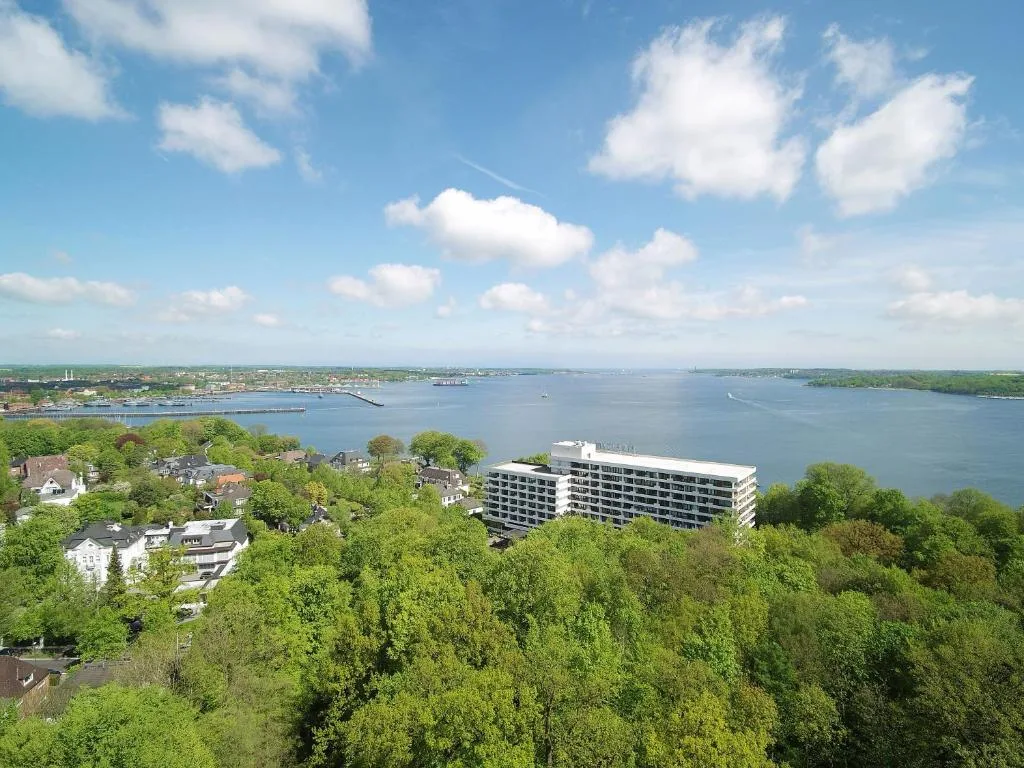 Maritim Hotel Bellevue Kiel - 4-star hotel in Kiel, Kiel - photo 1